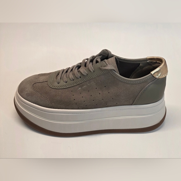 New Michael Kors Hayes Leather Platform Sneaker Women's Size 9 - Picture 3 of 12